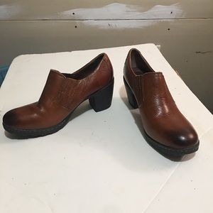 Nice Bølo Women’s shoes.